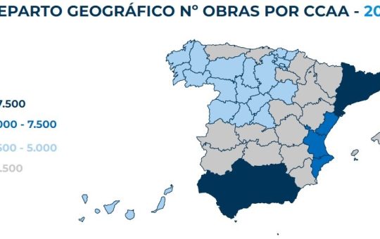 Andalucía lidera el reparto obras por comunidades autónomas España